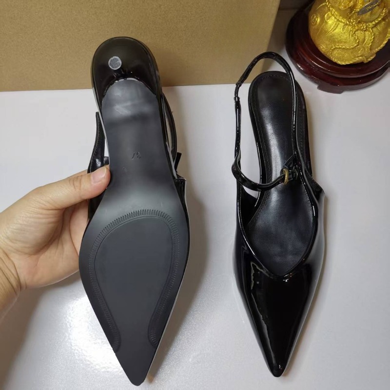 Sepatu Wanita Hak Sedang Model - Leatherwork Belt ulasan dan harga